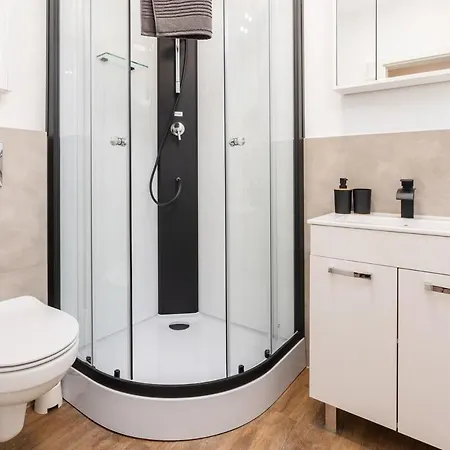 Gemuetliches Mit Top-ausstattung! Appartement